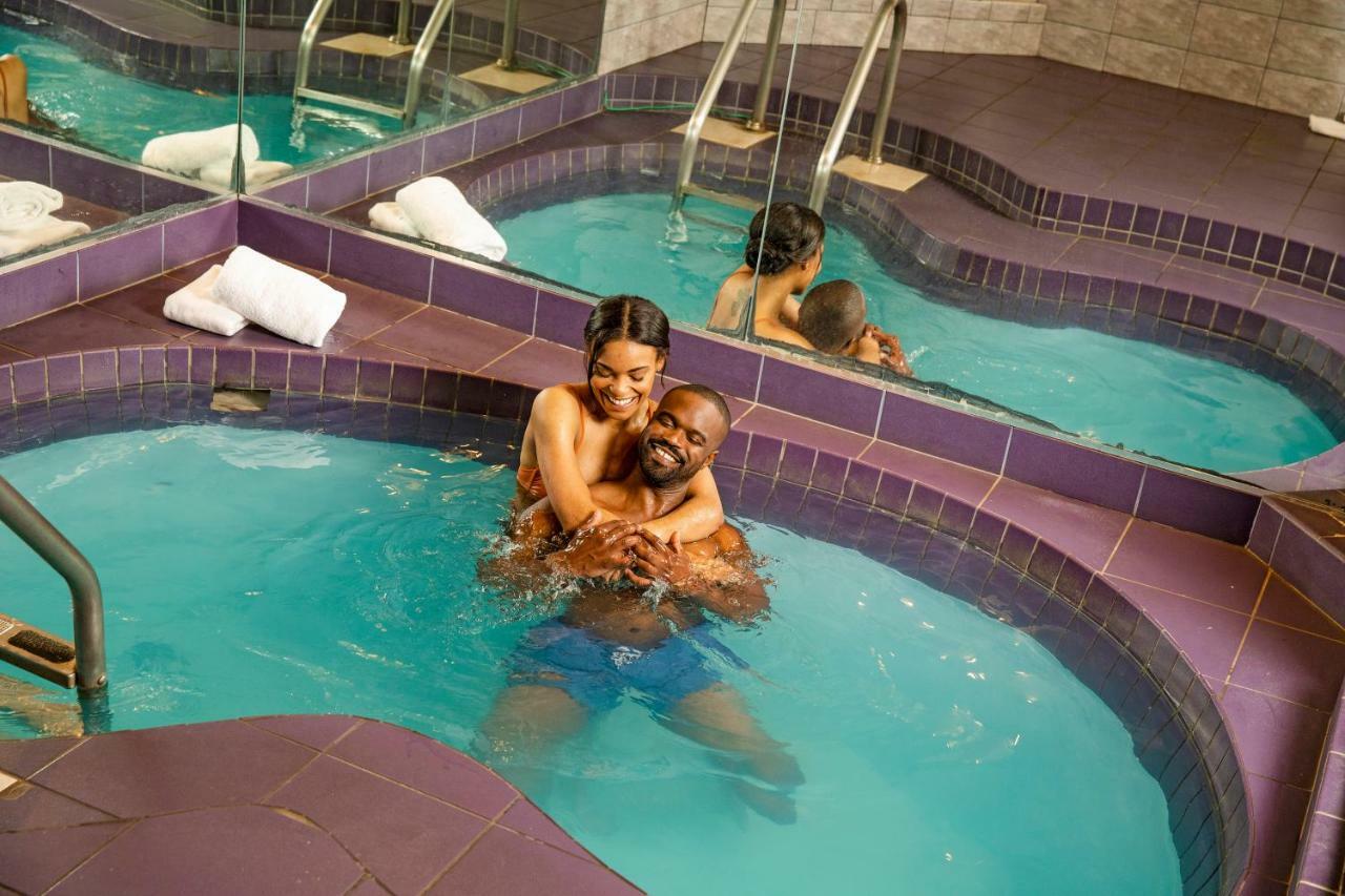 Paradise Stream Resort Cresco Esterno foto